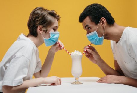 A couple is following cute date ideas during quarantine