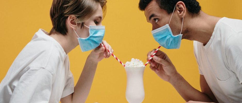 A couple is following cute date ideas during quarantine